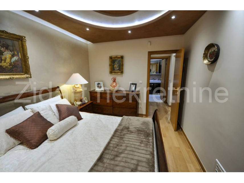 Квартира, 2476 м², 620 018$ — FAKTOR